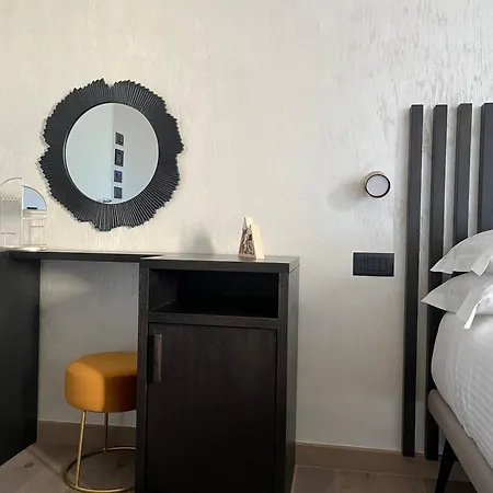 Samburoom 3* San Giovanni Teatino