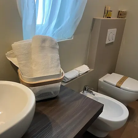 Bed & Breakfast Samburoom 3*