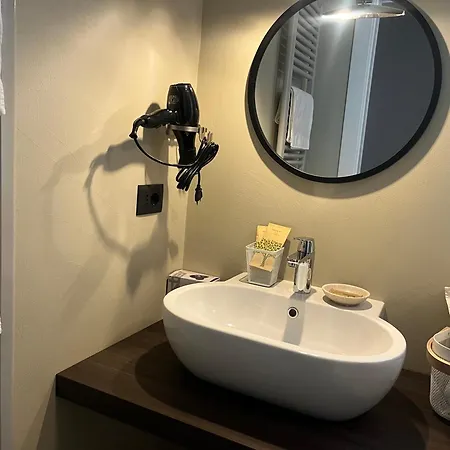 Samburoom