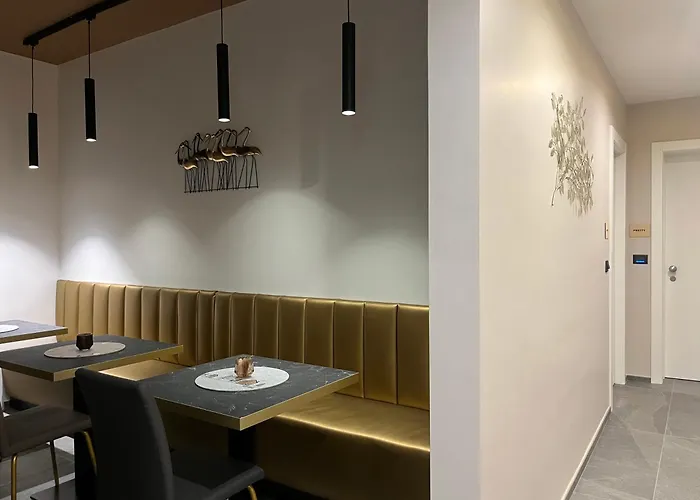 Samburoom Bed and Breakfast 3*