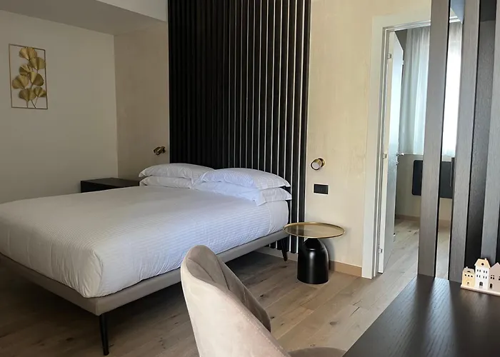 Samburoom Bed and Breakfast